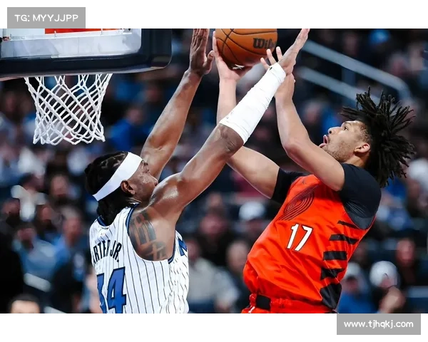 开拓者力克鹈鹕背后故事揭秘 球员拼搏与团队默契展现无限潜力